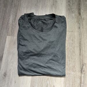 Lululemon Dark Grey Metal Vent Tech Shirt Short Sleeve Size XL